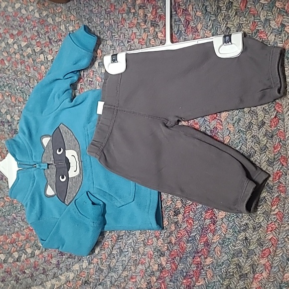 Bundle 9 Pc Boys 6 mos Fleece Sets Jackets Pants - Picture 1 of 8